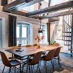 The Churchill Penthouse By Daniel&jacob's